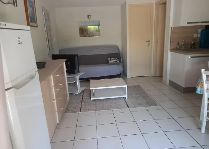 Holidayland 262 T2 Mezzanine 6 Couchages Climatise * Narbonne-Plage