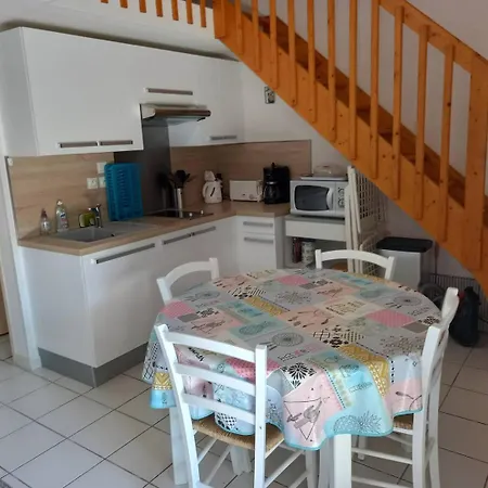 Holidayland 262 T2 Mezzanine 6 Couchages Climatise Apartment